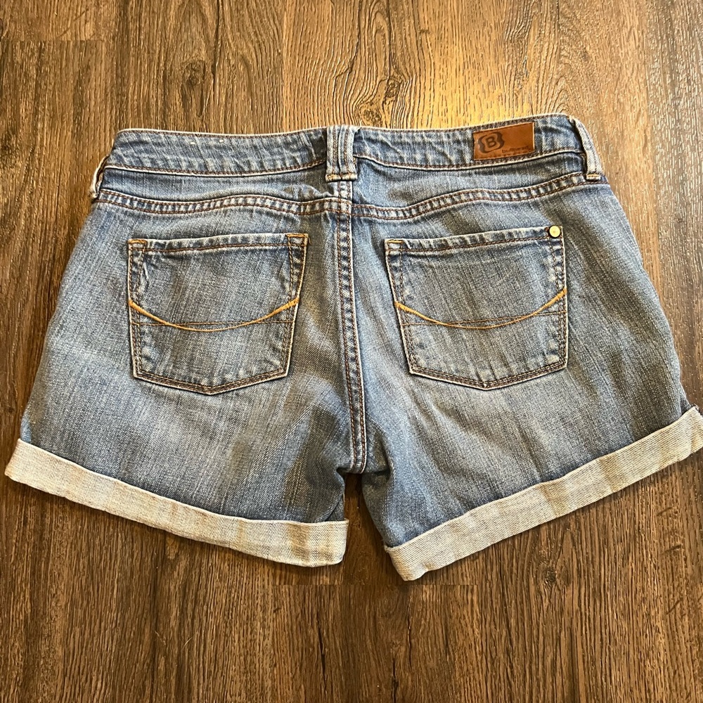 Buckle shorts